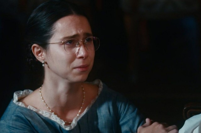 A L T: "Nos Tempos do Imperador - Dolores se desespera ao ver Tonico matar Nélio: "Monstro Assassino!"